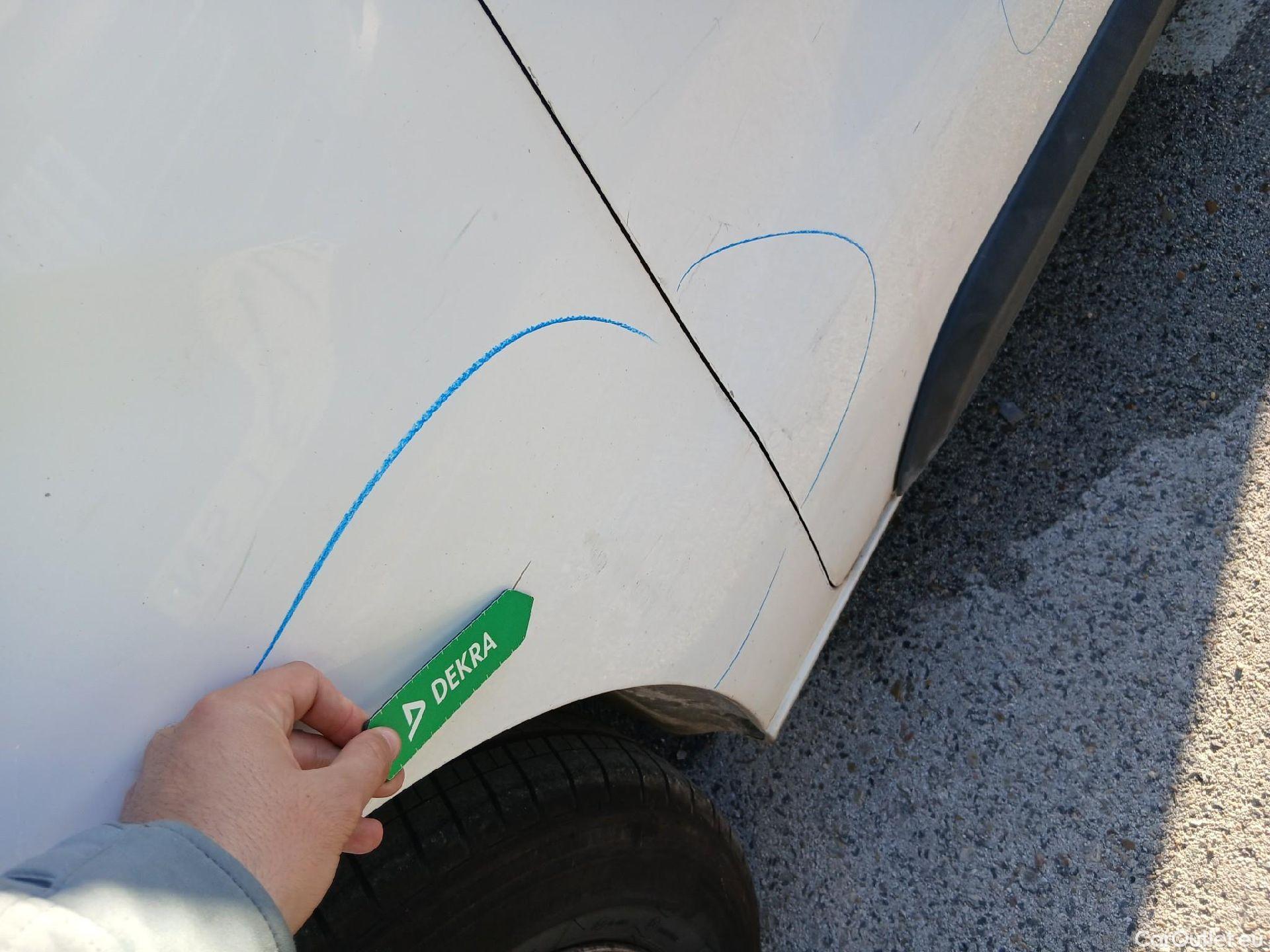  Opel  Vivaro OPEL  / 2019 / 4P / furgón 1.5 Diésel 74kW (100CV) M Std Express (CX) #47