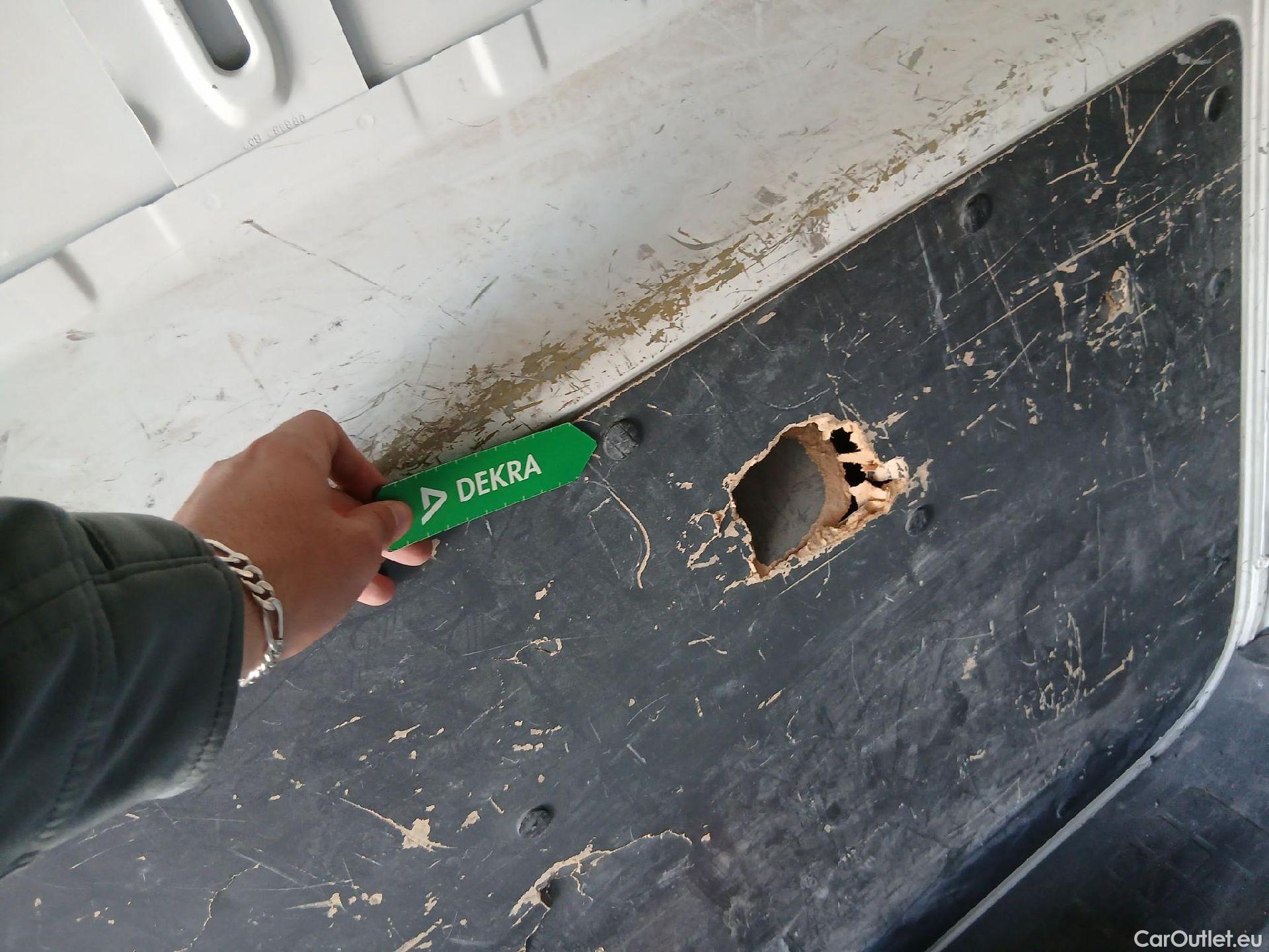  Opel  Vivaro OPEL  / 2019 / 4P / furgón 1.5 Diésel 74kW (100CV) M Std Express (CX) #33