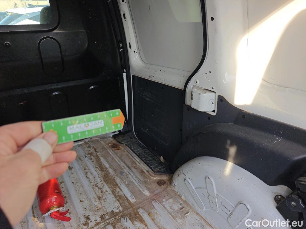  Renault  Kangoo RENAULT  Furgón/2013/3P/furgón derivado de turismo Profesional dCi 66kW (90CV) Euro 6 #36