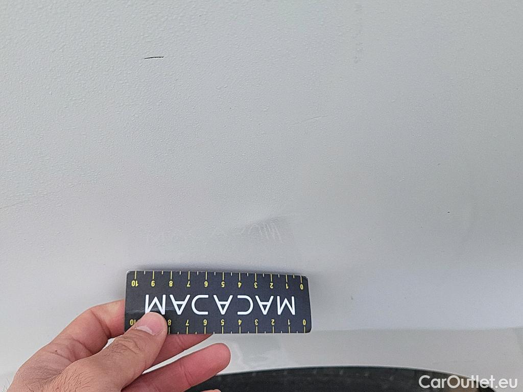  Renault  Trafic RENAULT  / 2019 / 4P / furgón Furgón 27 L1H1 Energy BluedCi 88 kW (AC) #46