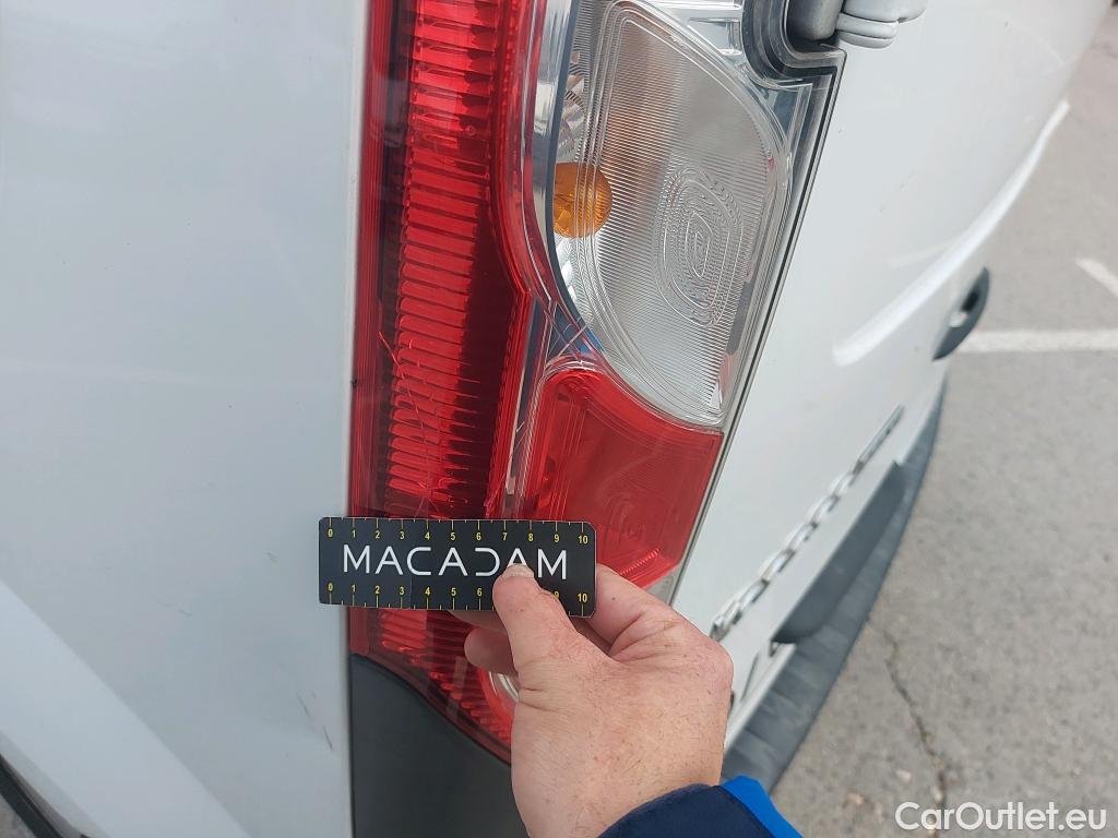  Renault  Kangoo RENAULT  Furgón/2013/4P/furgón derivado de turismo Maxi 2p Blue dCi 70 kW (95CV) #35