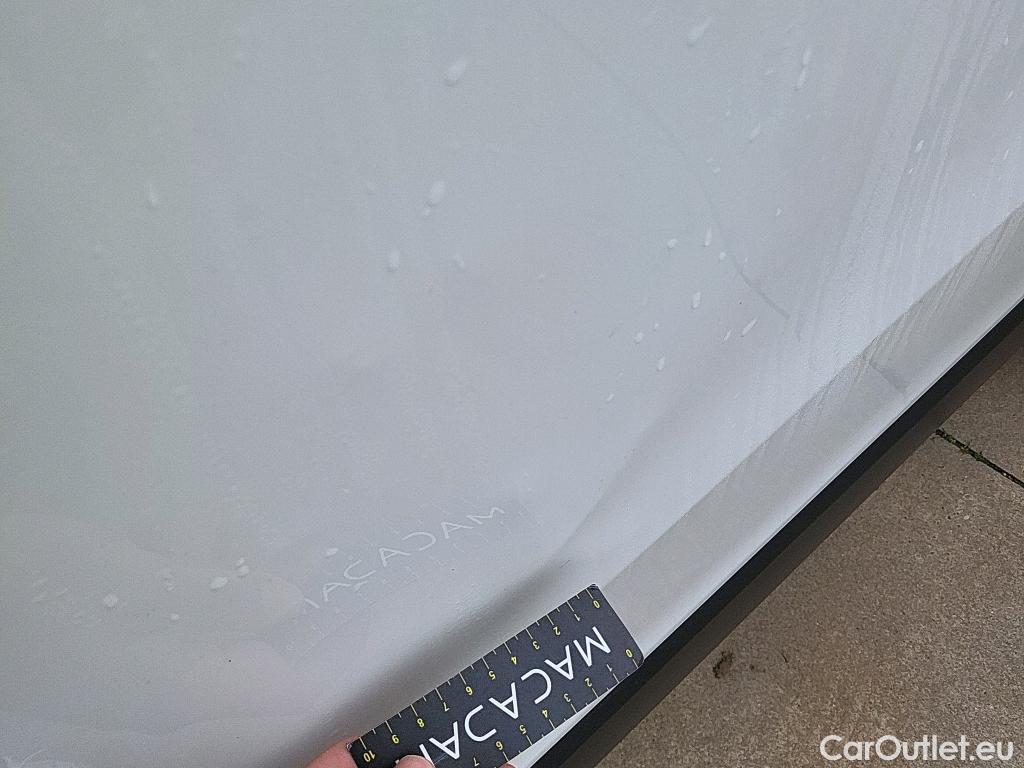  Renault  Trafic RENAULT  / 2019 / 4P / furgón Furgón 27 L1H1 Energy BluedCi 88 kW (AC) #8