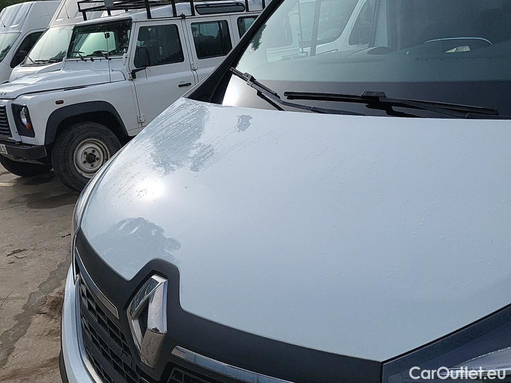  Renault  Trafic RENAULT  / 2019 / 4P / furgón Furgón 27 L1H1 Energy BluedCi 88 kW (AC) #19