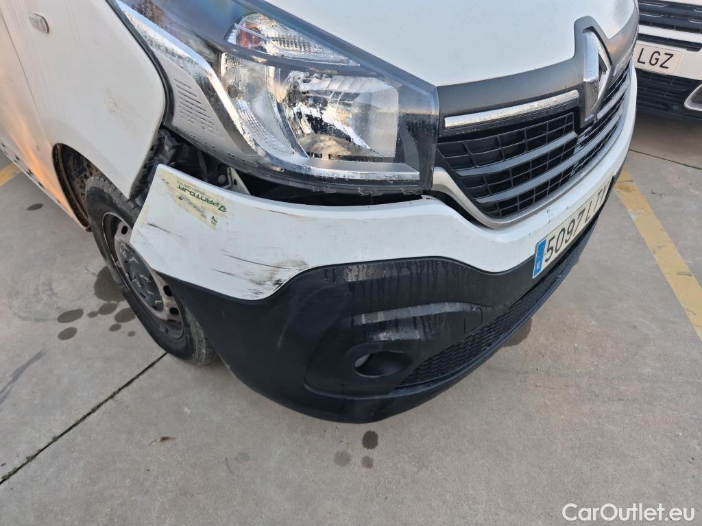  Renault  Trafic RENAULT  / 2019 / 4P / furgón Furgón 27 L1H1 Energy BluedCi 88 kW #61