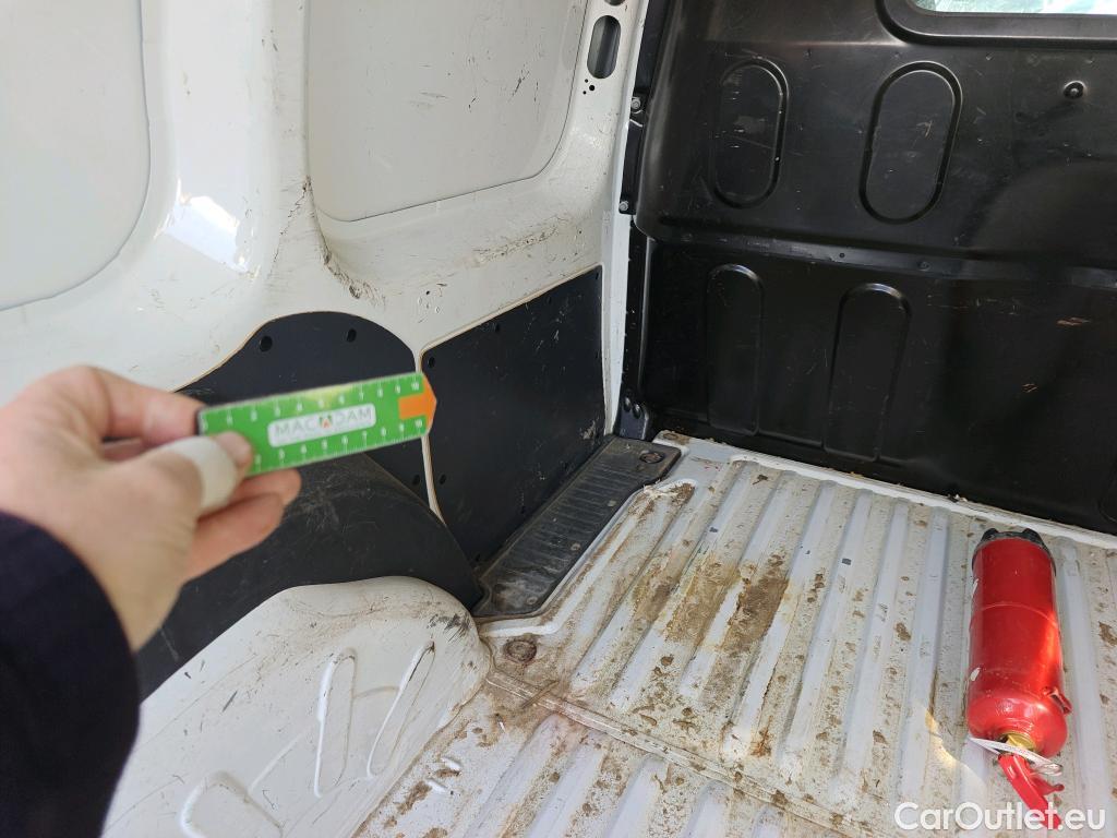  Renault  Kangoo RENAULT  Furgón/2013/3P/furgón derivado de turismo Profesional dCi 66kW (90CV) Euro 6 #31