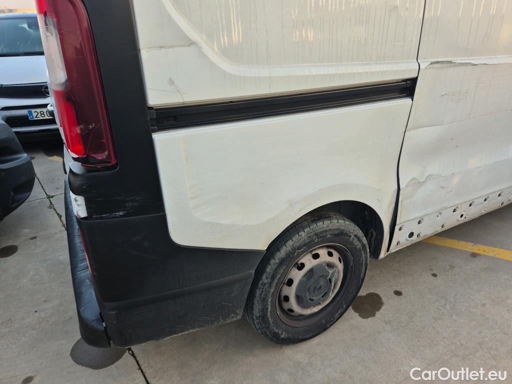  Renault  Trafic RENAULT  / 2019 / 4P / furgón Furgón 27 L1H1 Energy BluedCi 88 kW #6