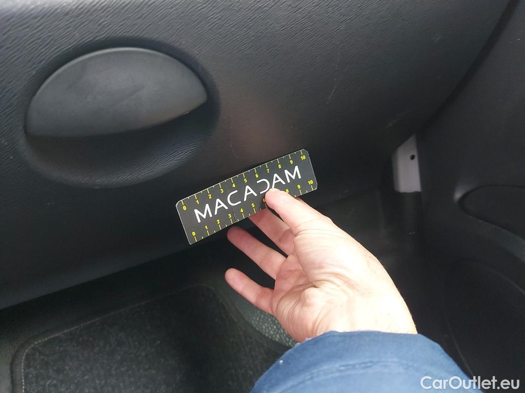  Renault  Kangoo RENAULT  Furgón/2013/4P/furgón derivado de turismo Maxi 2p Blue dCi 70 kW (95CV) #48