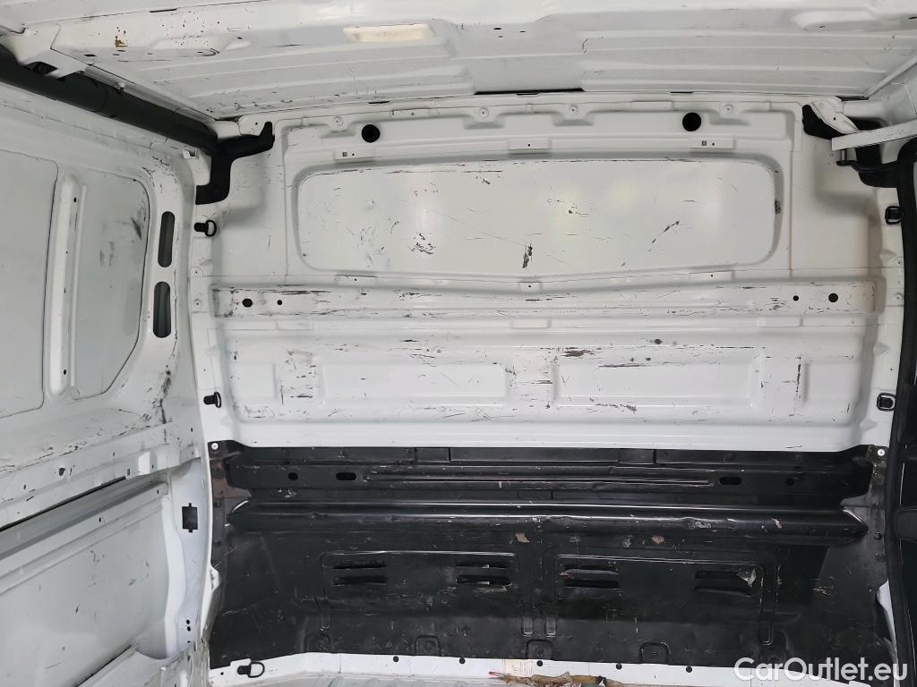  Renault  Trafic RENAULT  / 2019 / 4P / furgón Furgón 27 L1H1 Energy BluedCi 88 kW (AC) #13