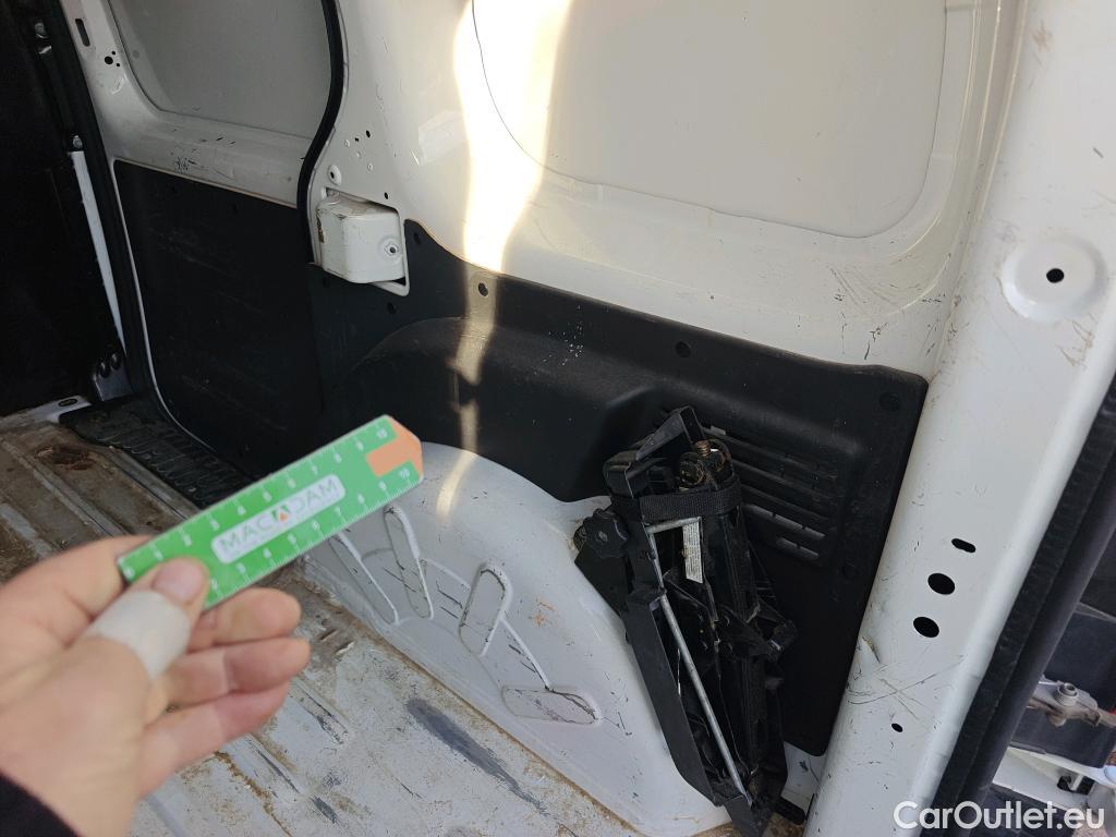  Renault  Kangoo RENAULT  Furgón/2013/3P/furgón derivado de turismo Profesional dCi 66kW (90CV) Euro 6 #38