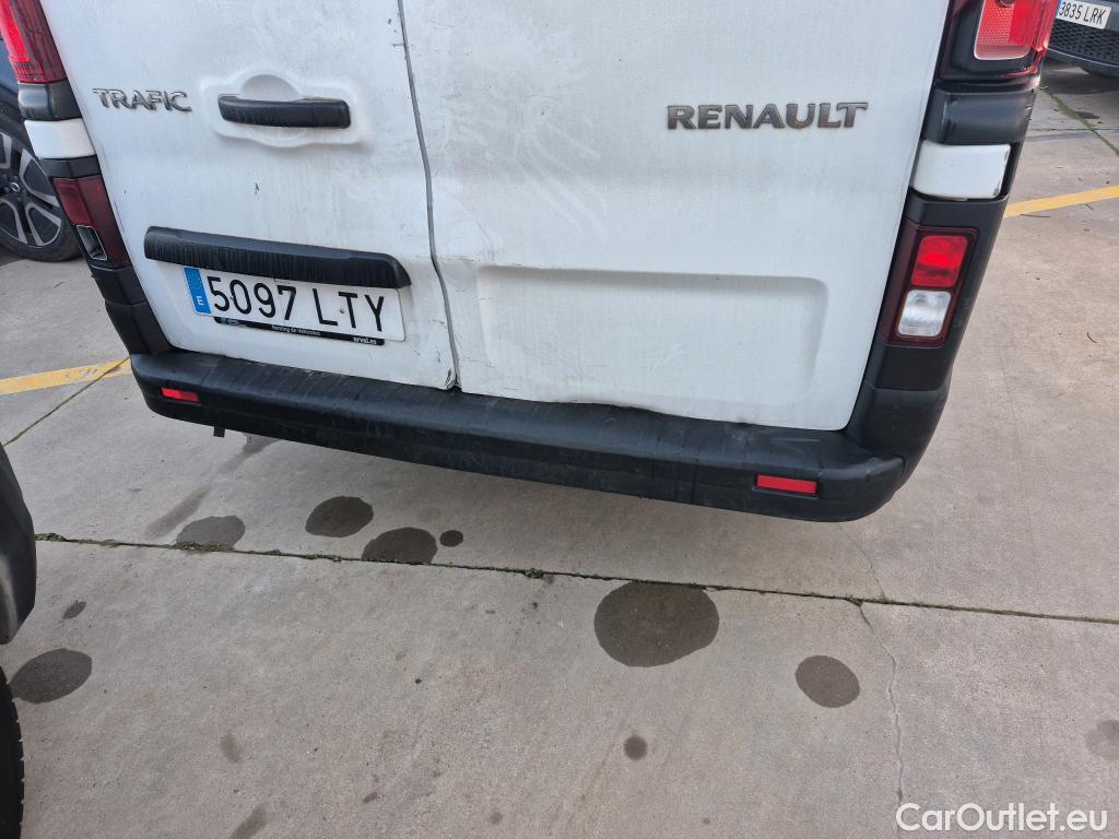  Renault  Trafic RENAULT  / 2019 / 4P / furgón Furgón 27 L1H1 Energy BluedCi 88 kW #25
