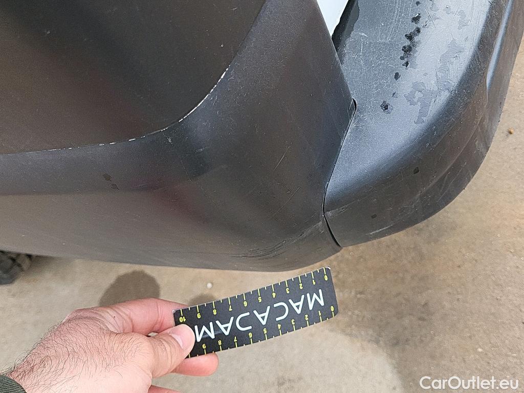  Renault  Trafic RENAULT  / 2019 / 4P / furgón Furgón 27 L1H1 Energy BluedCi 88 kW (AC) #23