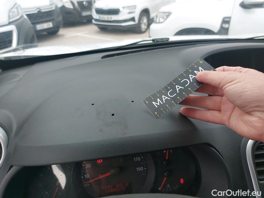  Renault  Kangoo RENAULT  Furgón/2013/4P/furgón derivado de turismo Maxi 2p Blue dCi 70 kW (95CV) #37