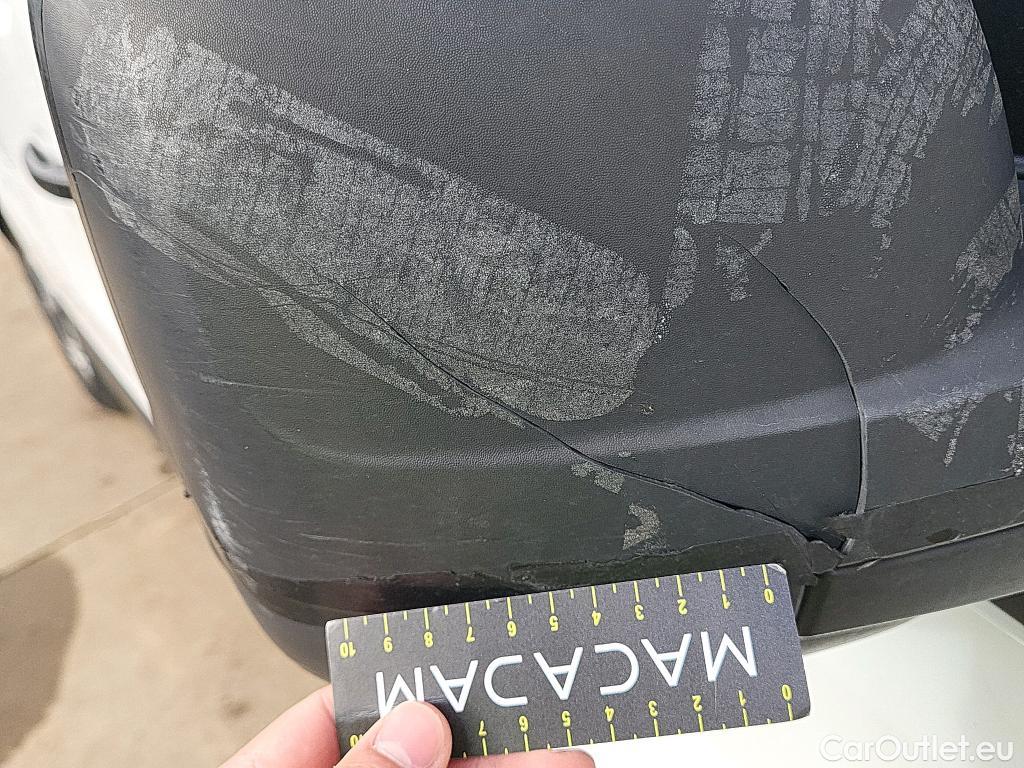  Renault  Trafic RENAULT  / 2019 / 4P / furgón Furgón 27 L1H1 Energy BluedCi 88 kW (AC) #40