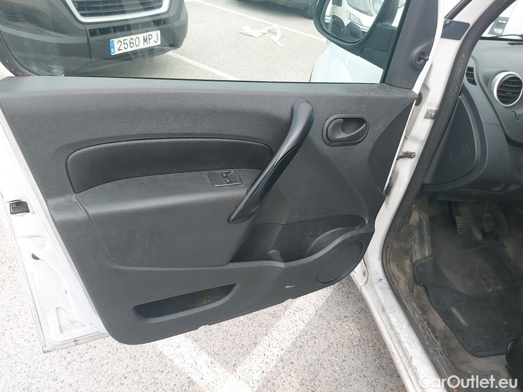  Renault  Kangoo RENAULT  Furgón/2013/4P/furgón derivado de turismo Maxi 2p Blue dCi 70 kW (95CV) #45