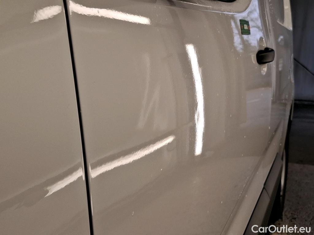  Citroen  Berlingo  Fourgon Club XL 950 1.2 PureTech 110CV BVM6 E6d #30