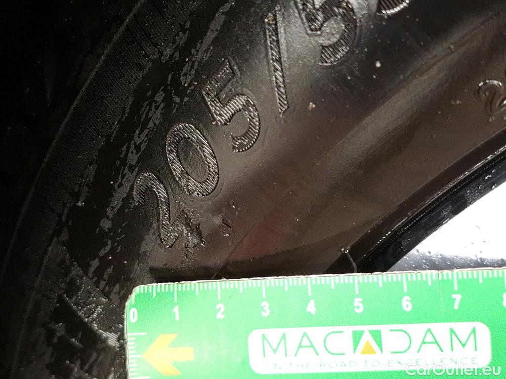  Citroen  C3  Max 1.2 PureTech 80CV BVM5 6E #2