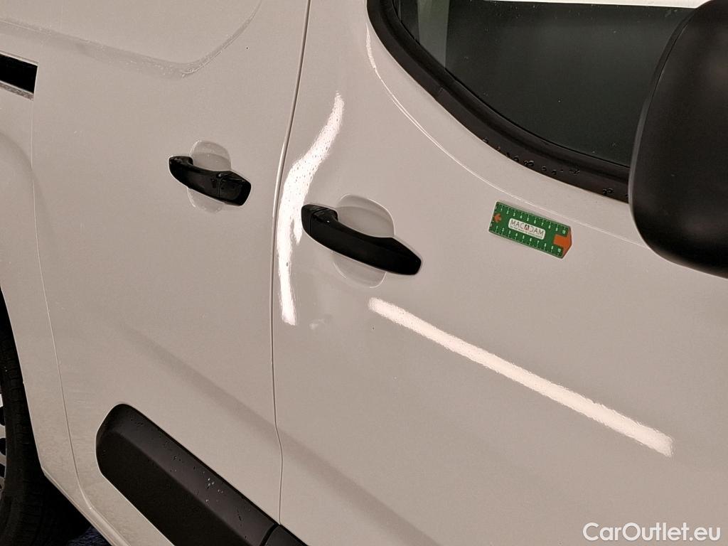  Citroen  Berlingo  Fourgon Club XL 950 1.2 PureTech 110CV BVM6 E6d #35