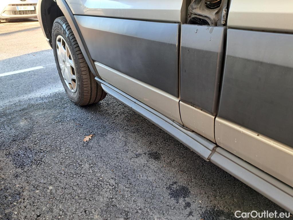  Ford  Transit  Fourgon 310 L3 Trend 2.0 TDCi 105CV BVM6 E6 #17