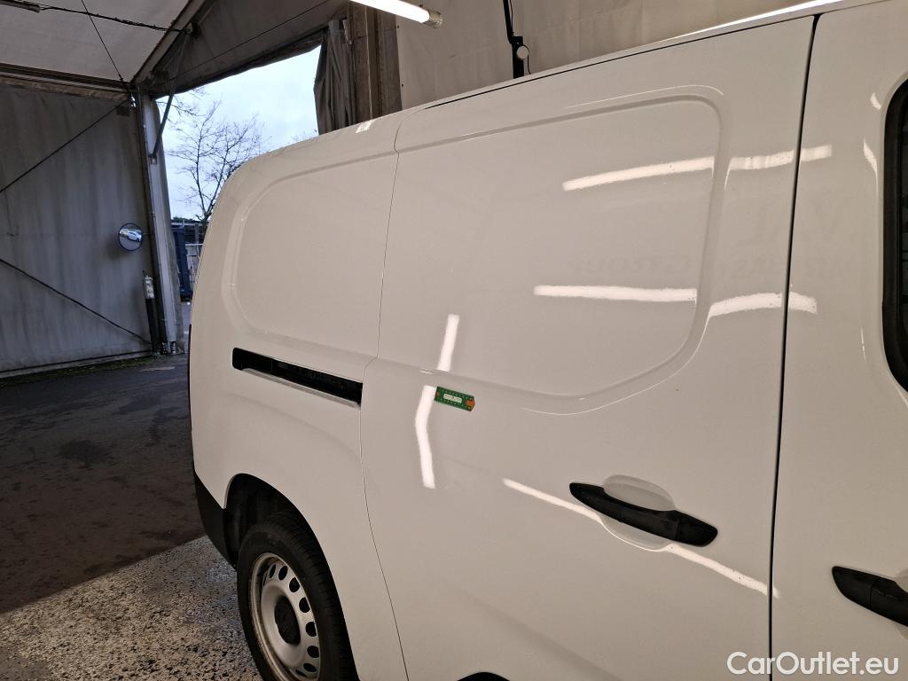  Citroen  Berlingo  Fourgon Club XL 950 1.2 PureTech 110CV BVM6 E6d #22