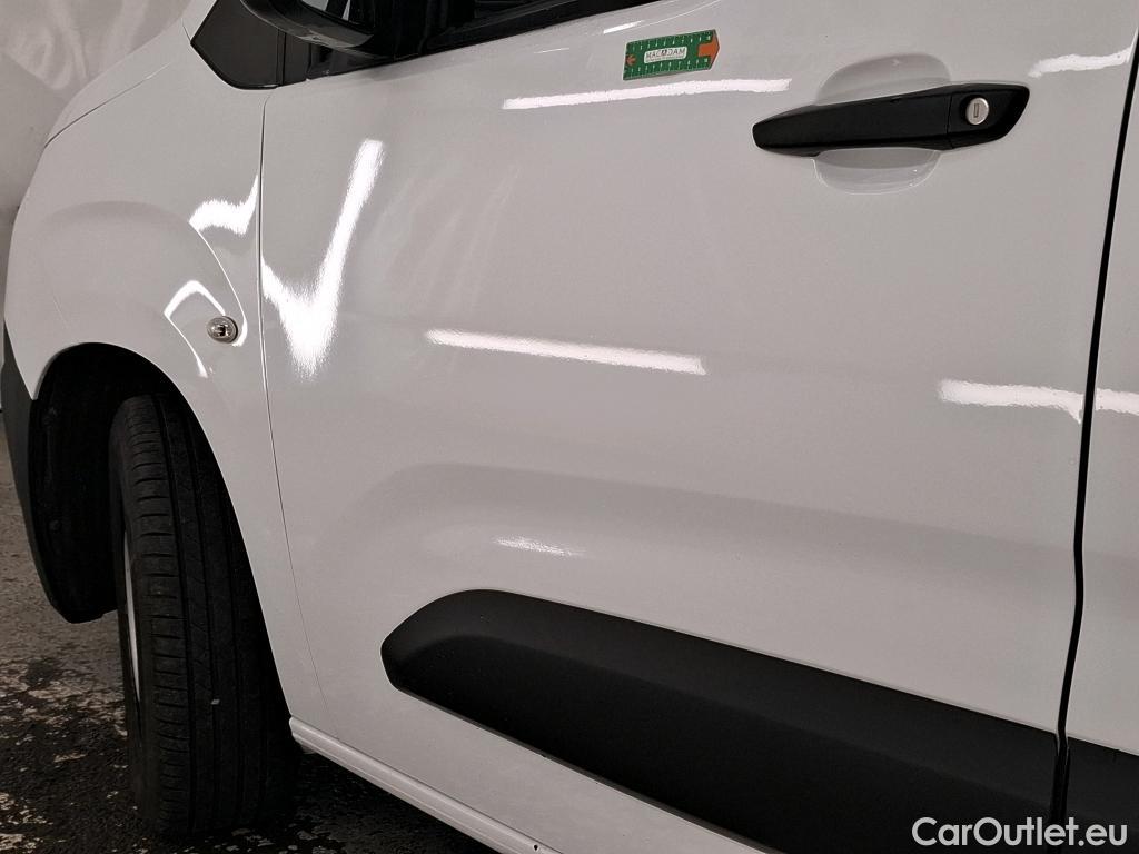  Citroen  Berlingo  Fourgon Club XL 950 1.2 PureTech 110CV BVM6 E6d #28
