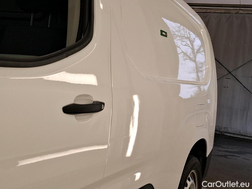  Citroen  Berlingo  Fourgon Club XL 950 1.2 PureTech 110CV BVM6 E6d #13