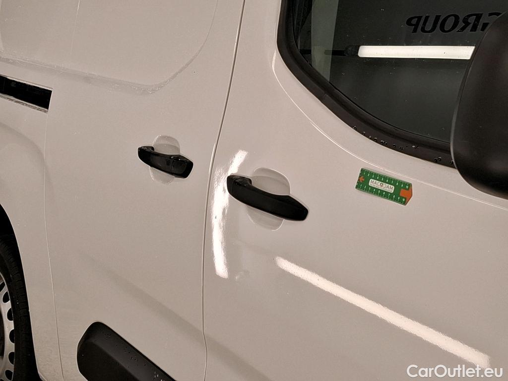  Citroen  Berlingo  Fourgon Club XL 950 1.2 PureTech 110CV BVM6 E6d #36