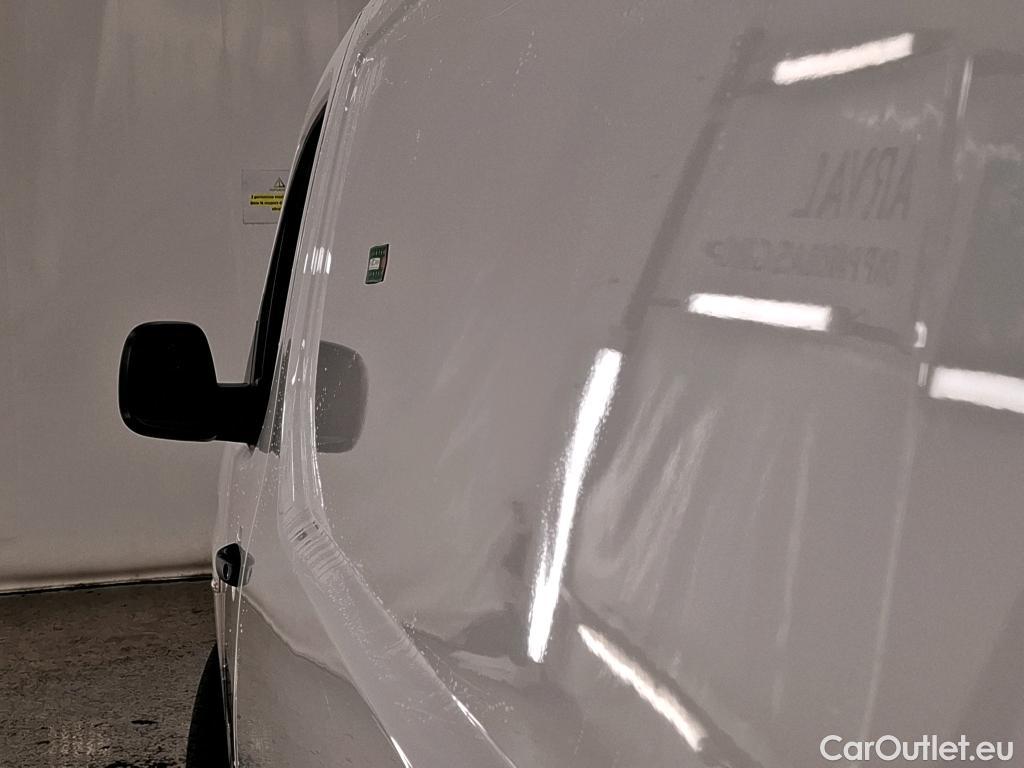  Citroen  Berlingo  Fourgon Club XL 950 1.2 PureTech 110CV BVM6 E6d #16