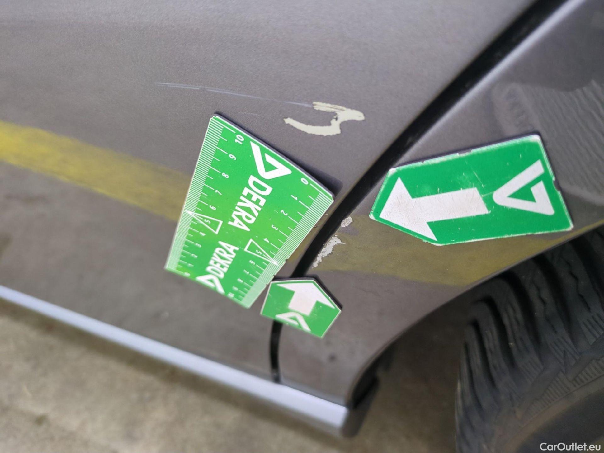  Mercedes  A-Klasse MERCEDES-BENZ Classe A 5p Berline A 180 d Business Line 7G-DCT #21