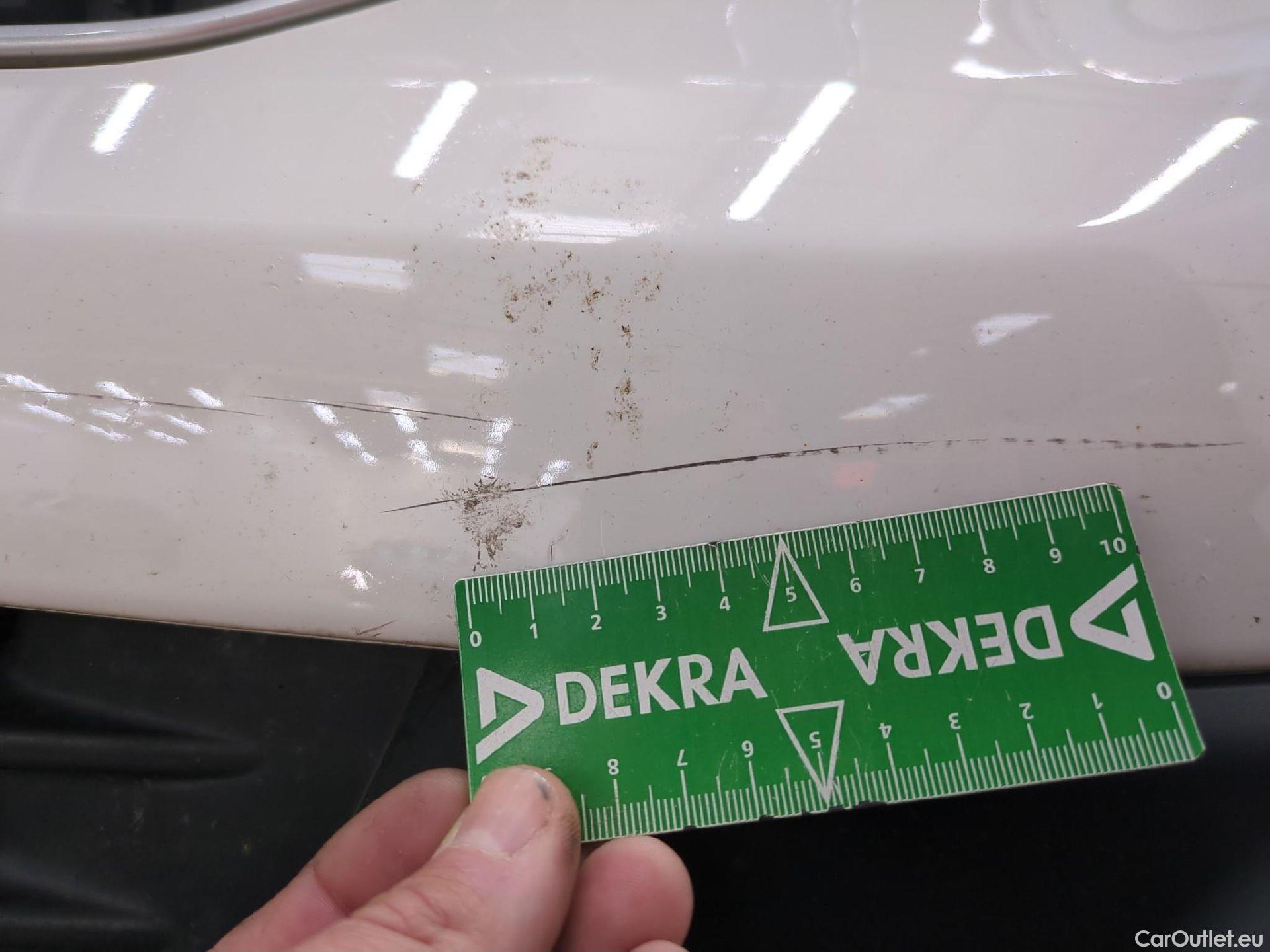  Peugeot  Expert PEUGEOT  VU 4p Fourgon 2.0 BlueHDi 120 S&S Standard Premium P. #9