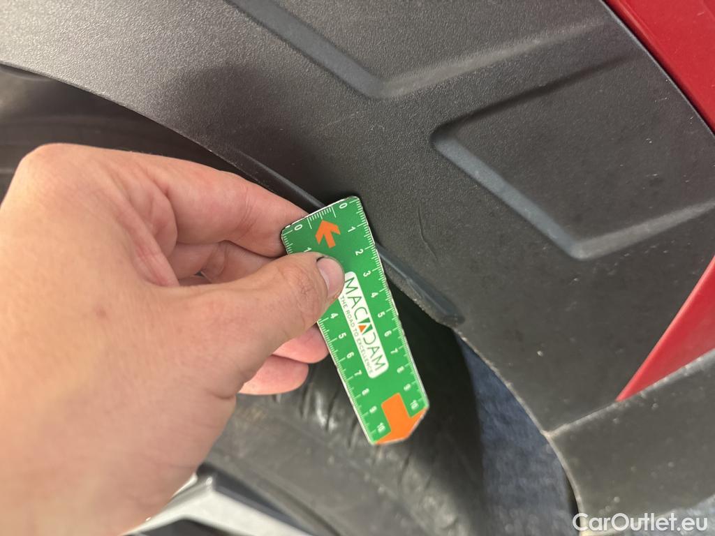  Hyundai  Tucson HYUNDAI  / 2020 / 5P / SUV 1.6 PHEV 265 HTRAC CREATIVE 4WD AUTO #42