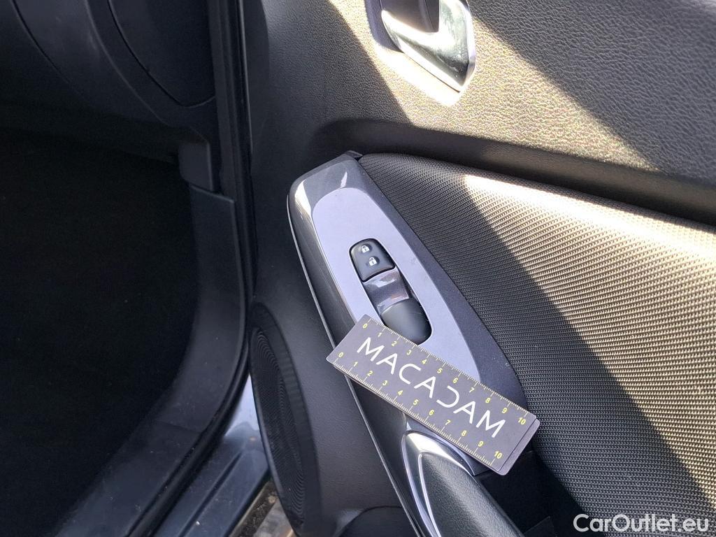  Nissan  Juke NISSAN   2019  5P  Crossover DIGT 114 BVM6 Business Edition #5