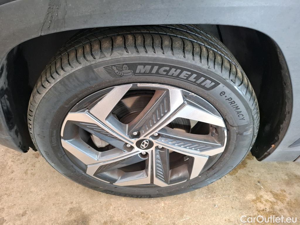  Hyundai  Tucson HYUNDAI  / 2020 / 5P / SUV 1.6 CRDI 136 DCT-7 HYBRID 48V EXECUTIVE #1