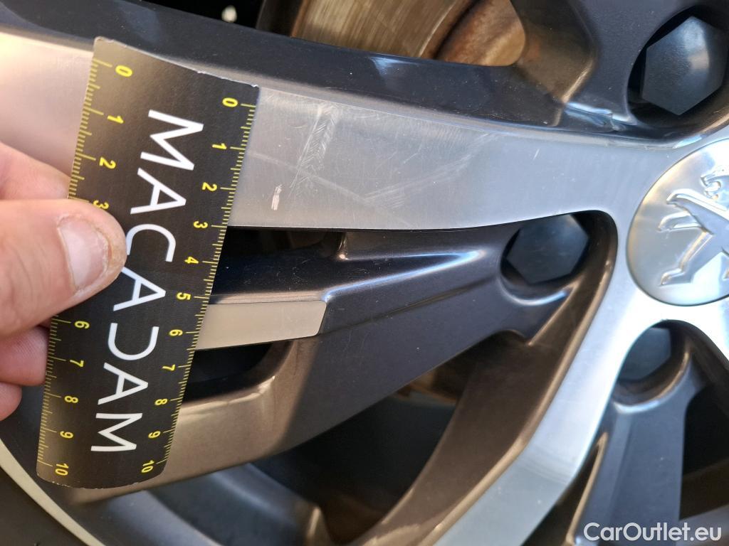  Peugeot  3008  Allure Pack 1.5 HDi 130CV BVA8 E6d #13