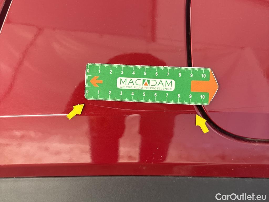  Hyundai  Tucson HYUNDAI  / 2020 / 5P / SUV 1.6 PHEV 265 HTRAC CREATIVE 4WD AUTO #4