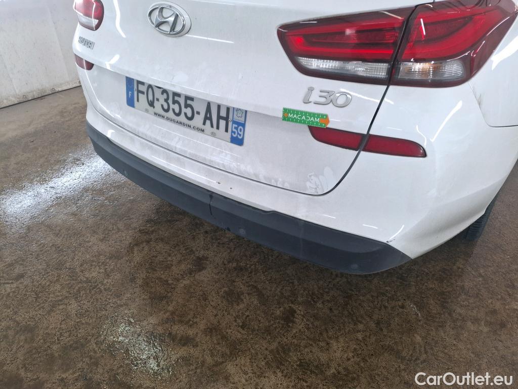  Hyundai  i30  cw Creative 1.6 CRDi 115CV BVA7 E6d #43