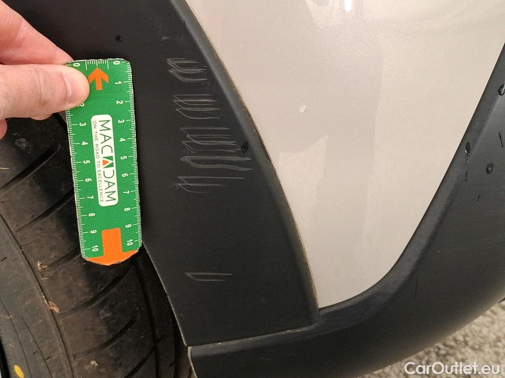  Citroen  C3  Max 1.2 PureTech 80CV BVM5 6E #6