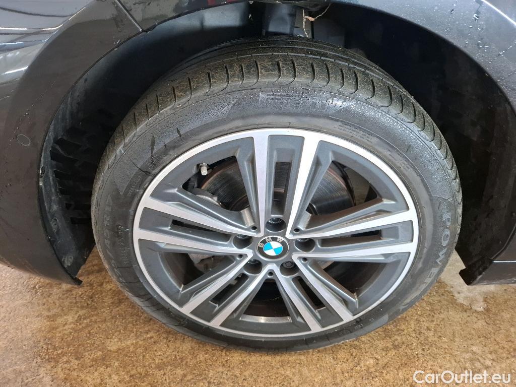  Bmw  Serie 1 BMW Série 1 / 2019 / 5P / Berline 116i Business Design #4