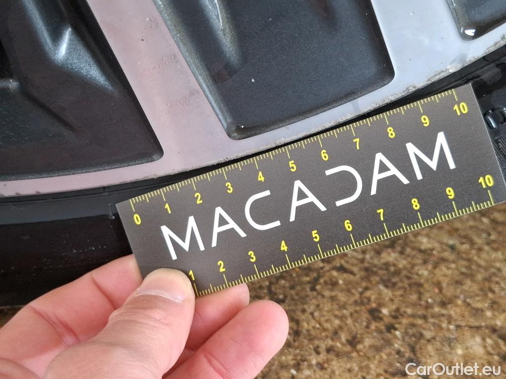  Bmw  Serie 1 BMW Série 1 / 2019 / 5P / Berline 116i Business Design #6