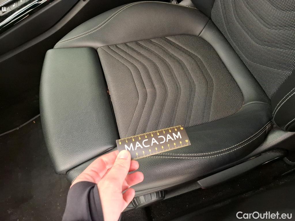  Mercedes  A-Klasse MERCEDES-BENZ Classe A Compact / 2018 / 5P / Berline A 250 e Business Line 8G-DCT #10