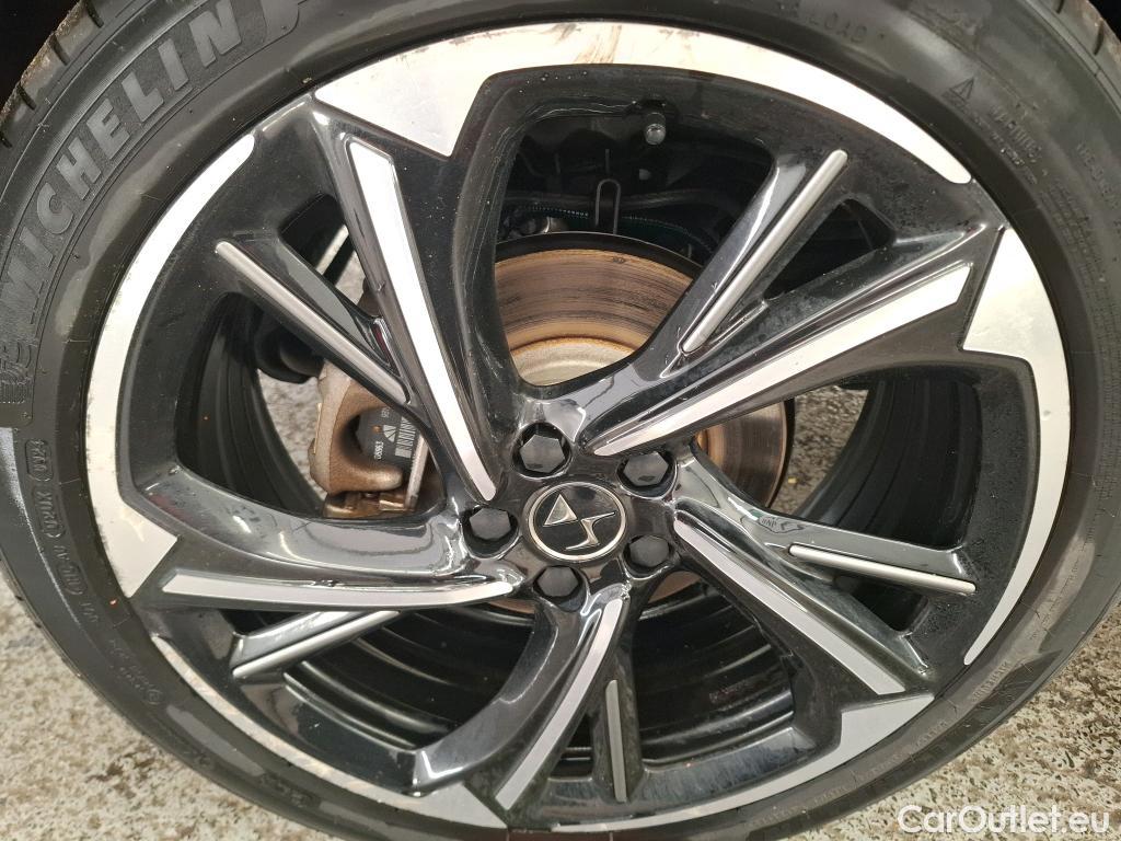  DS  DS7 7 Crossback E-Tense 4x4 Louvre 1.6 300CV BVA8 E6d #15