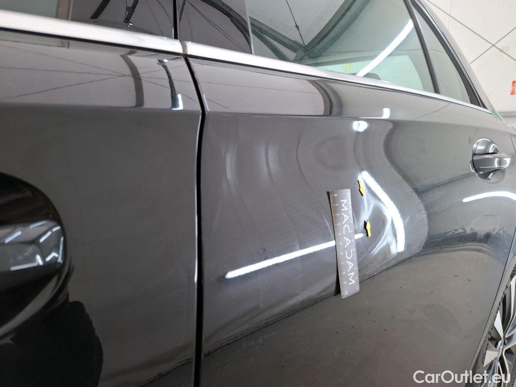  Mercedes  A-Klasse MERCEDES-BENZ Classe A Compact / 2018 / 5P / Berline A 250 e Business Line 8G-DCT #6