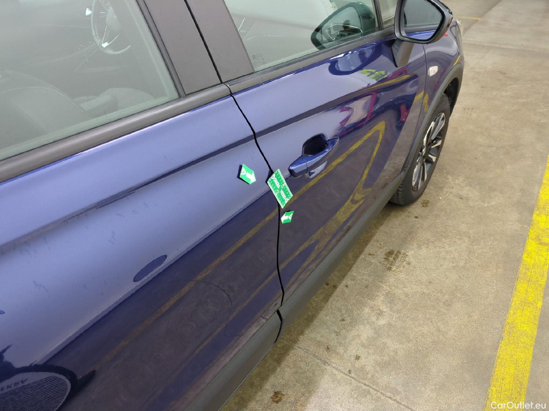  Opel  Crossland  X Business Elegance 1.5 110CV BVM6 E6d #13