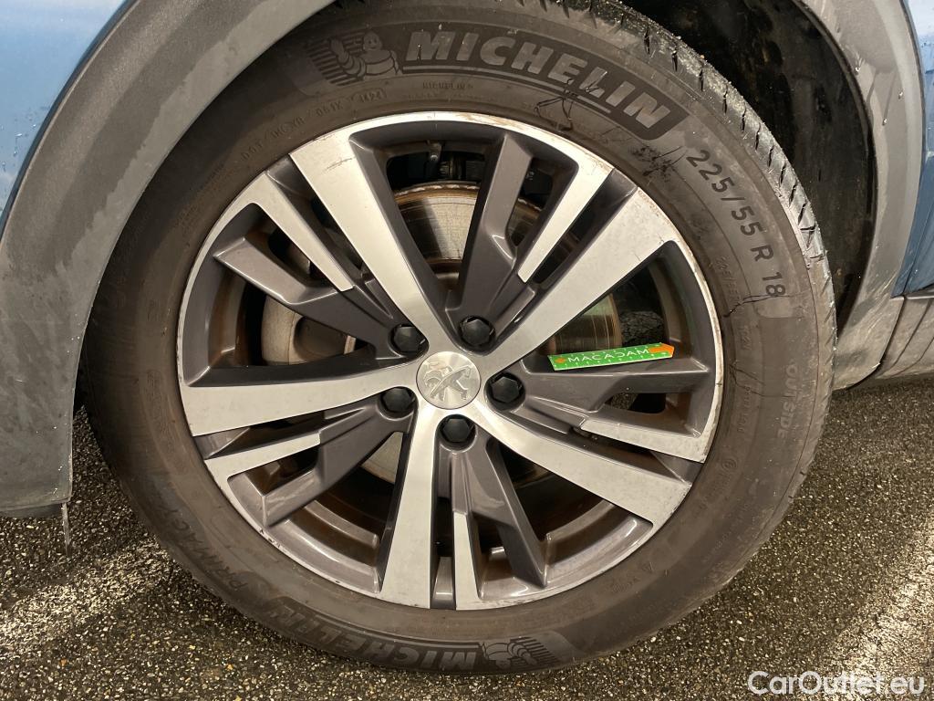  Peugeot  3008 PEUGEOT   2020  5P  SUV 16 HYBRID 225 EEAT8 Allure Pack #11