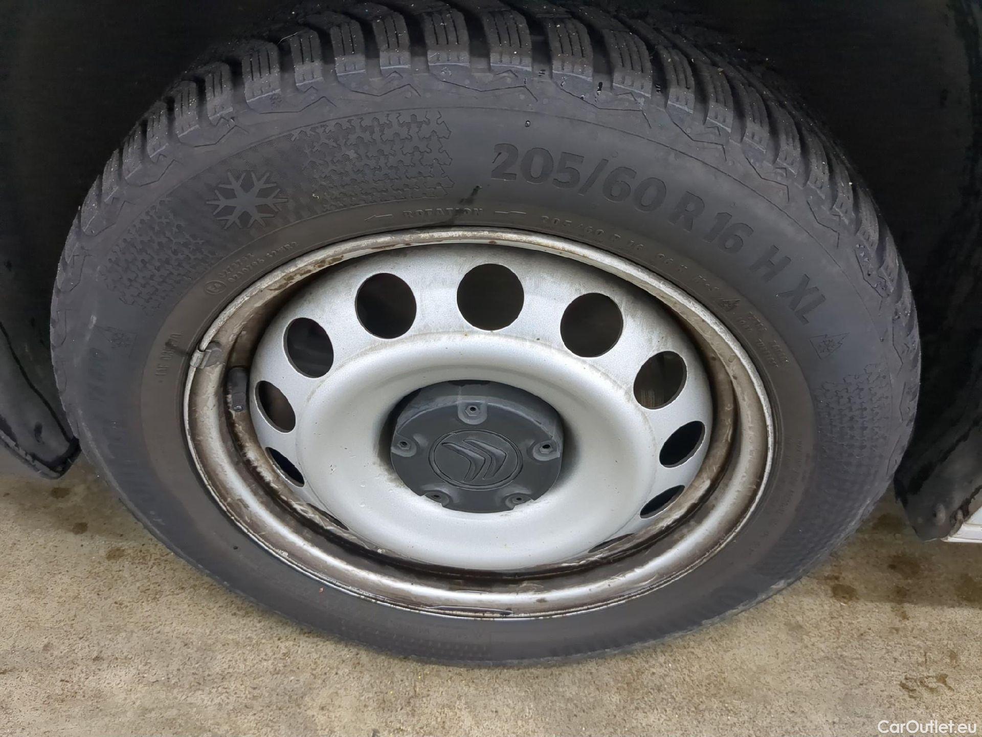  Citroen  Berlingo  Fourgon Club XL 950 1.5 BlueHDi 100CV BVM5 E6dT #7