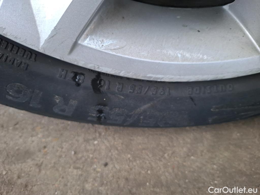  Renault  Clio  V Business 1.0 TCe 100CV BVM5 E6dT
 #39