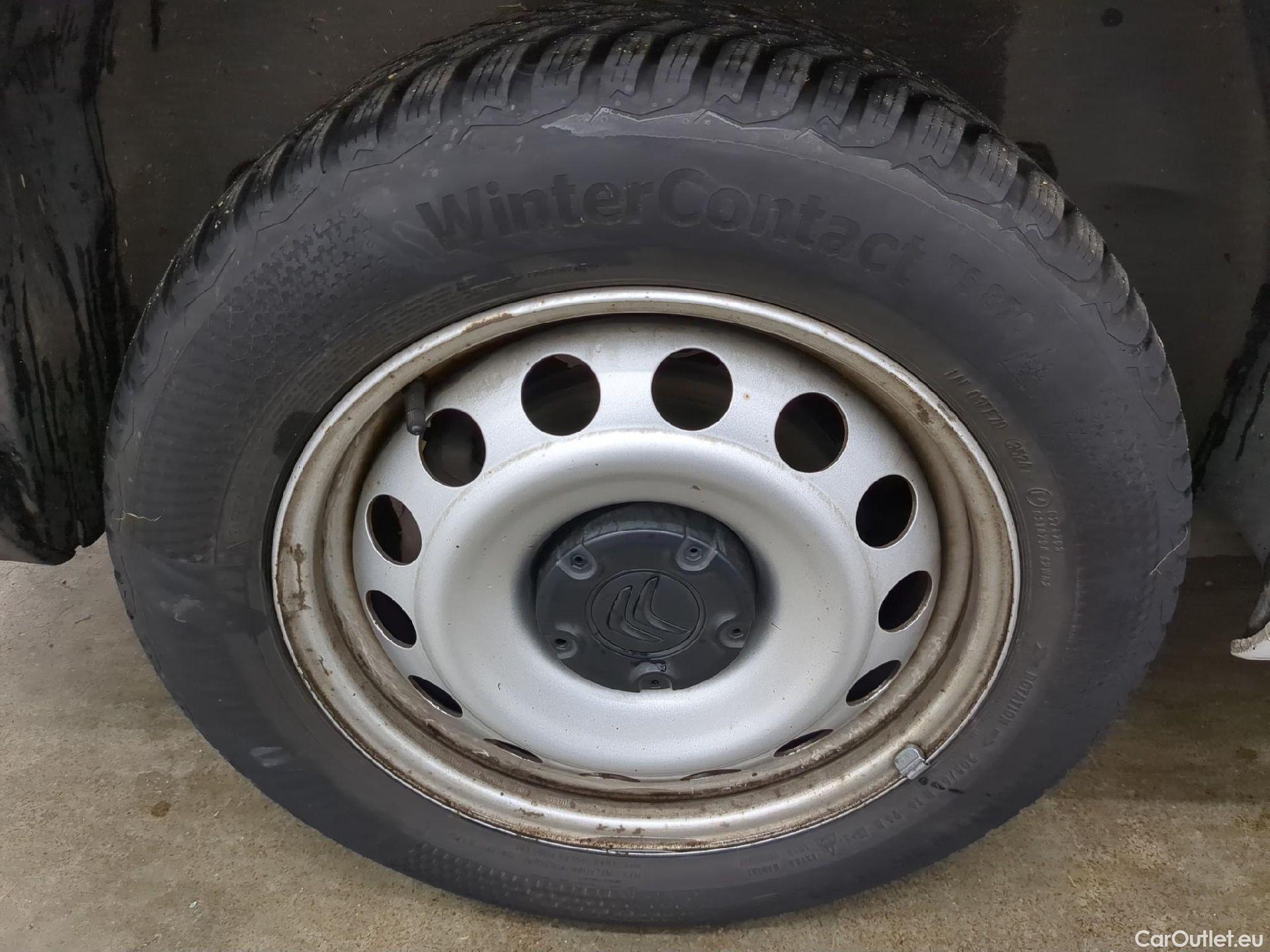  Citroen  Berlingo  Fourgon Club XL 950 1.5 BlueHDi 100CV BVM5 E6dT #9