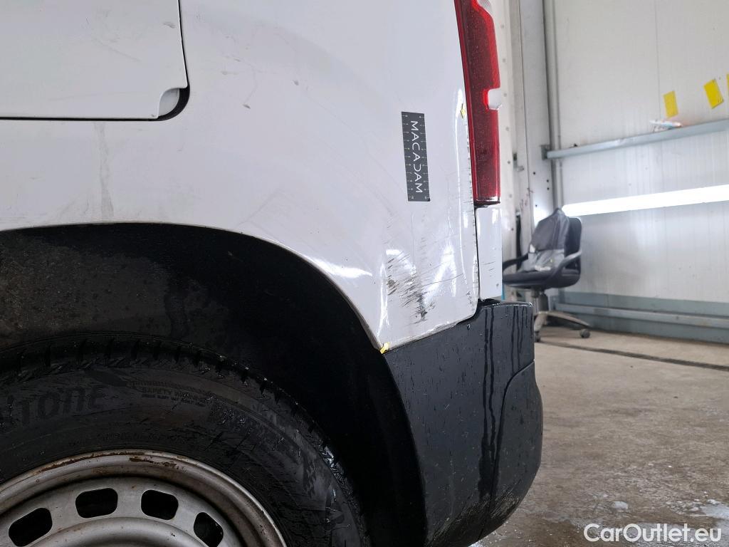  Citroen  Berlingo  Fourgon Driver M 650 1.5 BlueHDi 100CV BVM5 E6dT #2