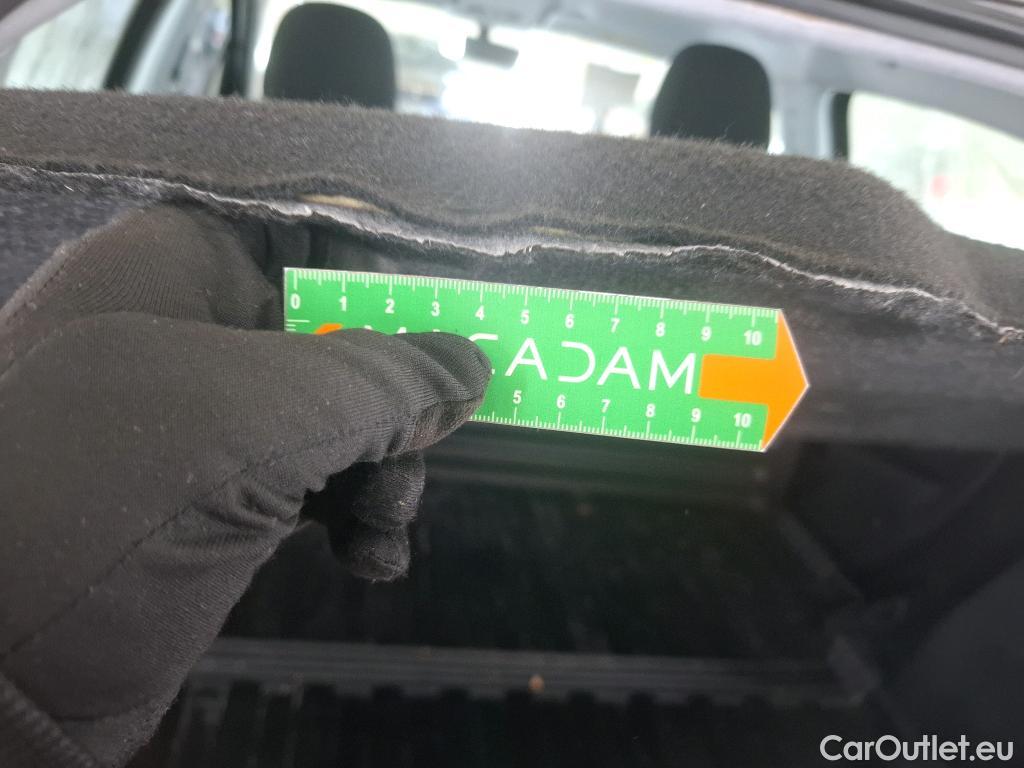  Peugeot  208 PEUGEOT  Affaire VU 5p Berline BlueHDi 100 ¤6.c S&S PREMIUM PACK #26