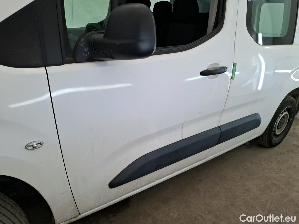  Peugeot  Partner PEUGEOT  / 2018 / 4P / Fourgonnette BLUEHDI 75 S&S STANDARD 650KG PREMIUM #18