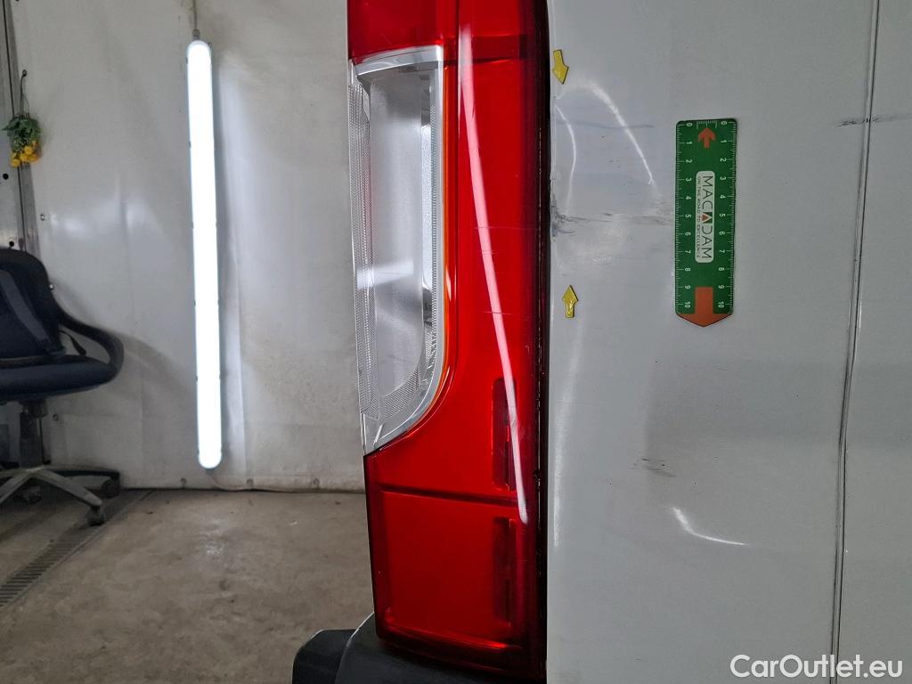  Citroen  Jumper CITROEN  / 2014 / 4P / Fourgon tôlé 33 L2H2 BlueHDi 110 BVM6 Club #58